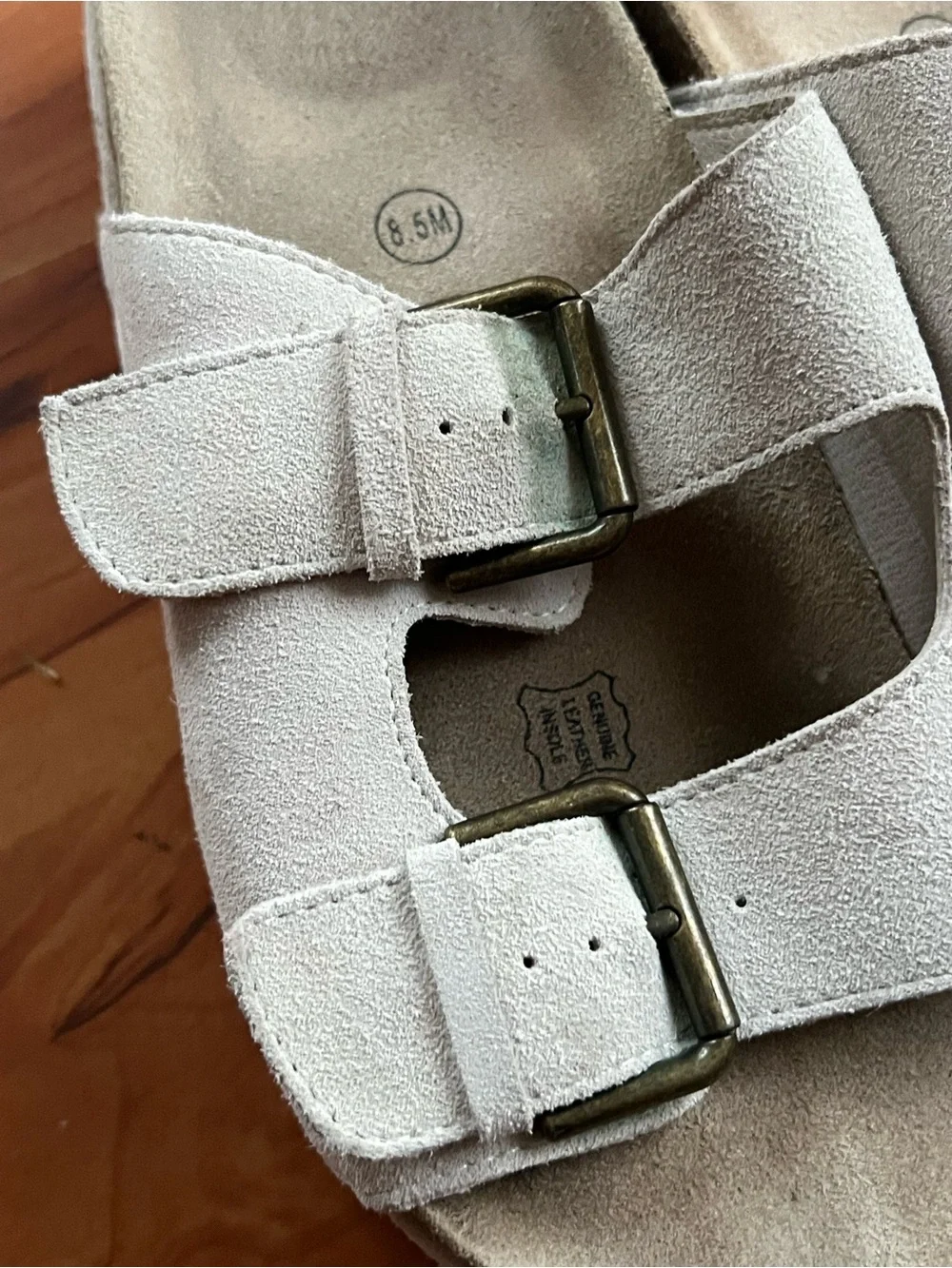 CUSHIONAIRE Guru Platform Sandals Studded Chucky Slide 8.5